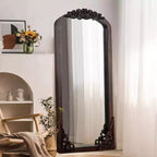 Specchio a figura intera incorniciato in legno massello ad arco da 28 pollici L x 67 pollici A color Carbone