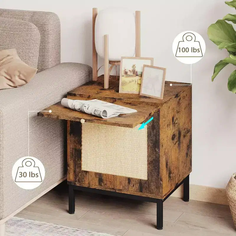 Tavolino in Rattan con Armadietto e Gambe in Metallo